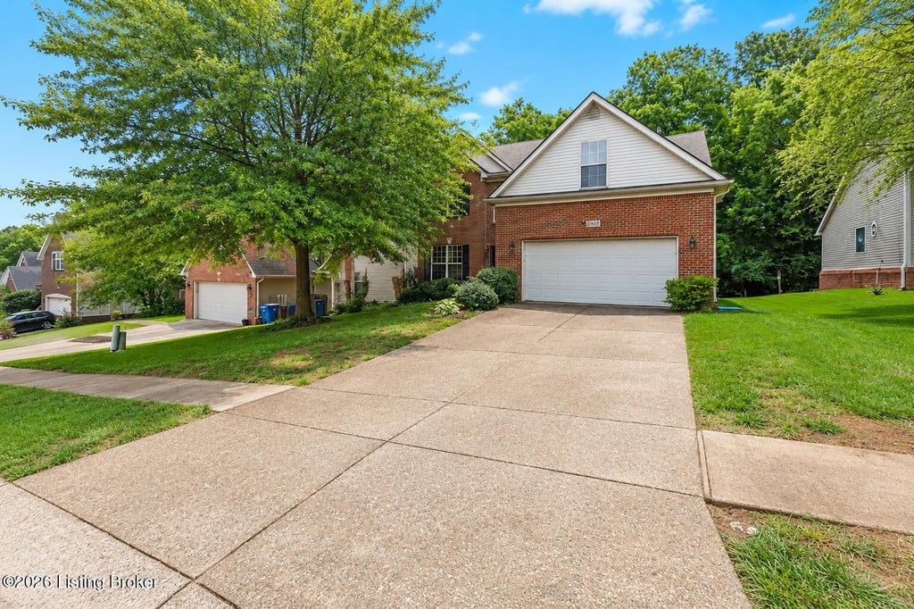 Photo of 8003 Williamsgate Cir, Crestwood, KY 40014 (MLS # 1728663)