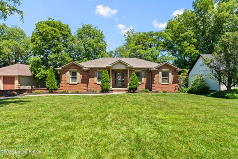 Homes For Sale - 217 Edgewood Dr<br/> Bardstown, KY 40004