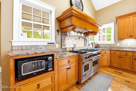 Tiny photo for 1500 Bluegrass Pkwy, La Grange, KY 40031 (MLS # 1729713)