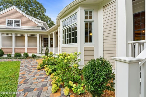 Tiny photo for 1500 Bluegrass Pkwy, La Grange, KY 40031 (MLS # 1729713)