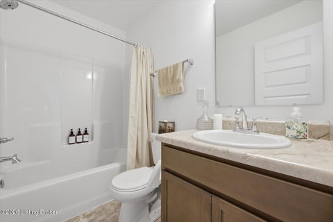 Tiny photo for 1370 Delacorte Cir, Shelbyville, IN 46176 (MLS # 1728829)