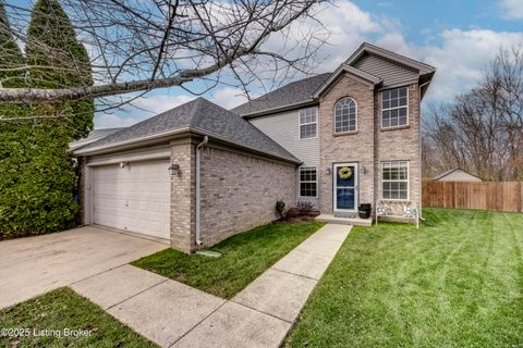 Photo of 1223 Beckley Hills Ct, Louisville, KY 40245 (MLS # 1704161)