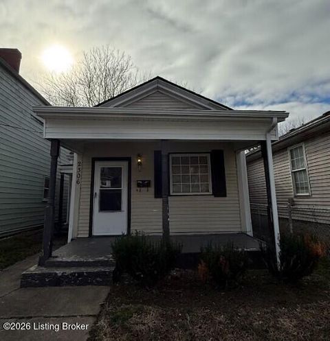 Photo of 2306 W Burnett Ave, Louisville, KY 40210 (MLS # 1708112)