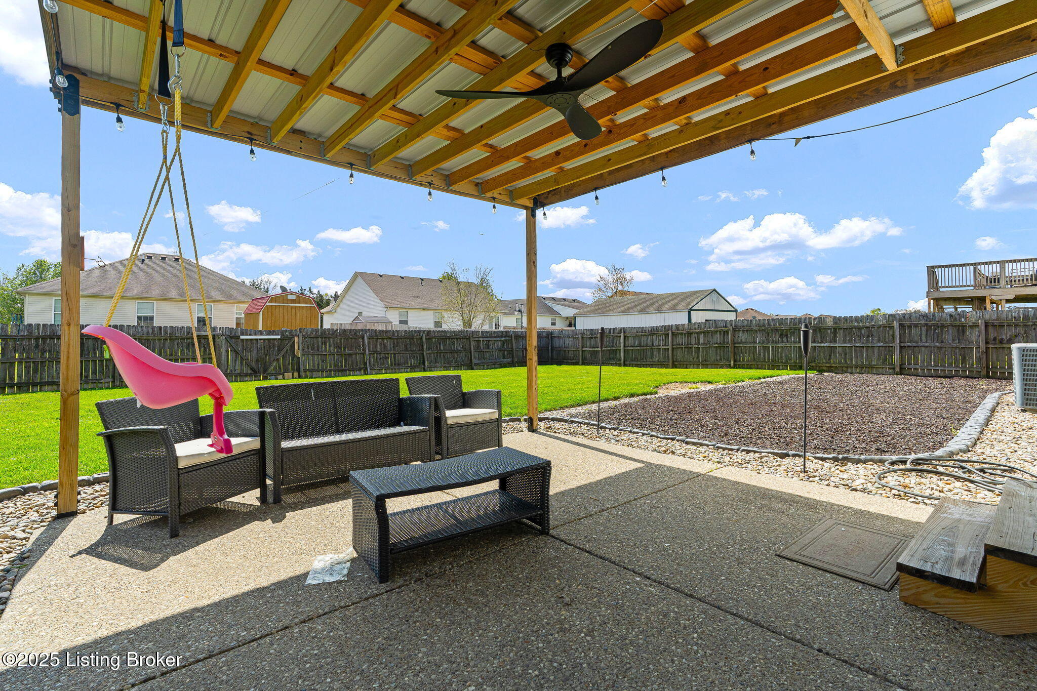 448 Hensley Rd, Shepherdsville, Kentucky image 33