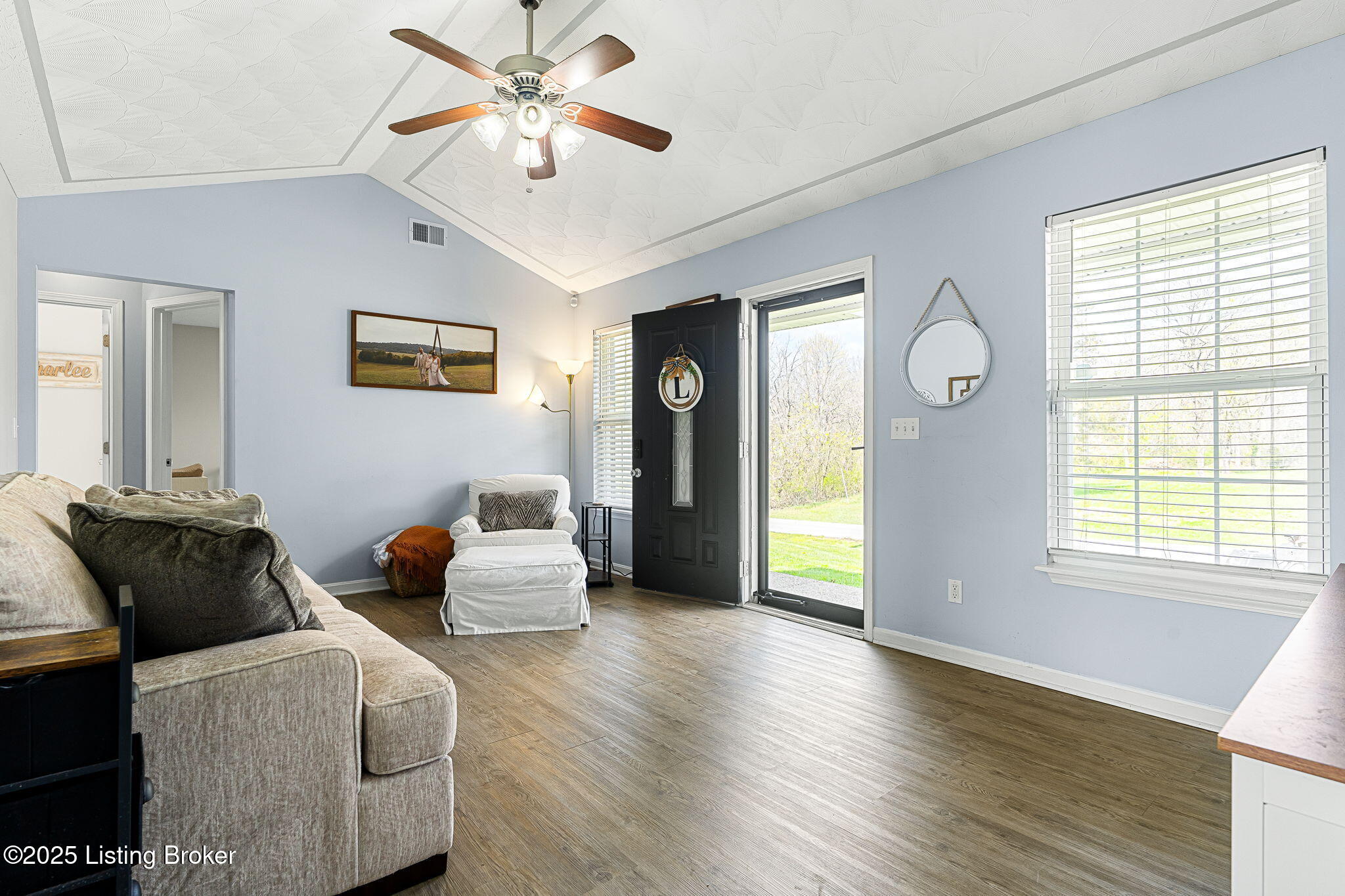 448 Hensley Rd, Shepherdsville, Kentucky image 4