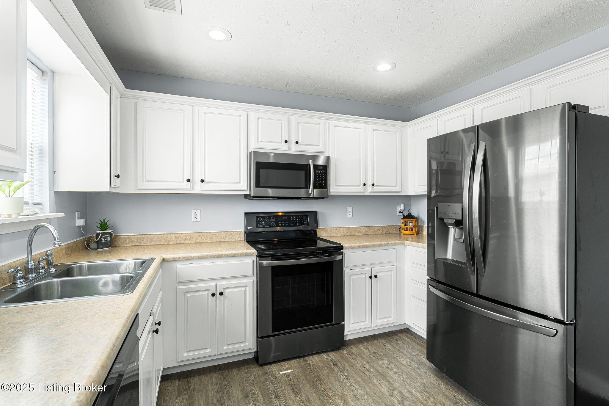448 Hensley Rd, Shepherdsville, Kentucky image 11