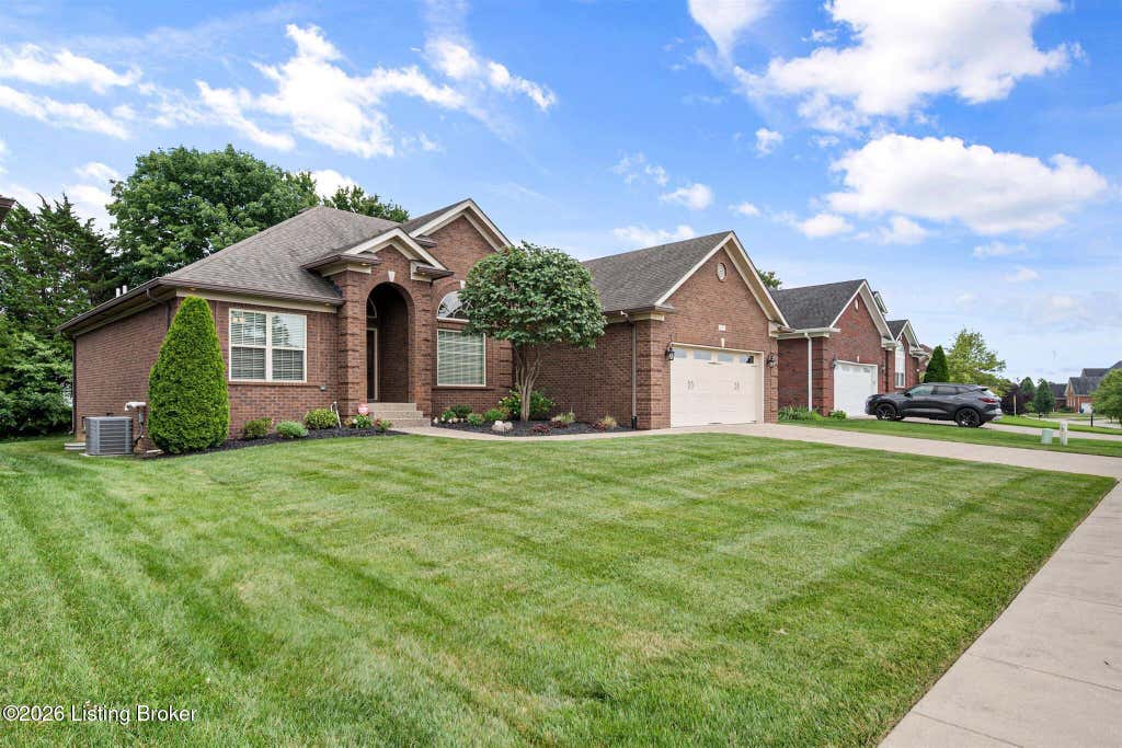 Photo of 10917 Sewell Dr, Louisville, KY 40291 (MLS # 1726272)