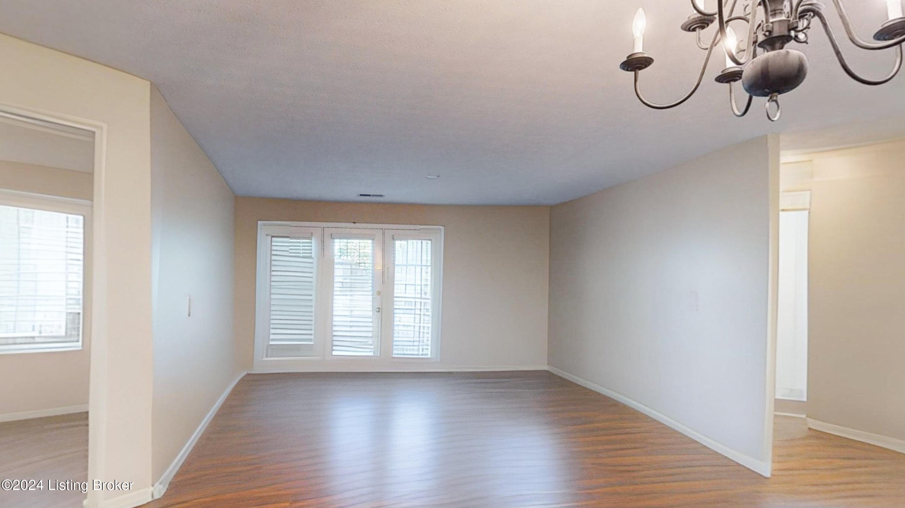 1301 Swan Pointe Blvd #102, Louisville, Kentucky image 4