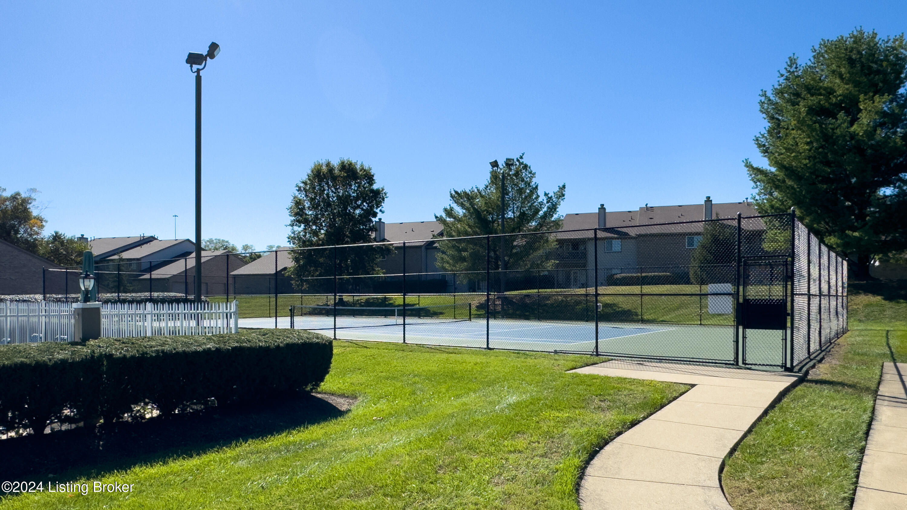 1301 Swan Pointe Blvd #102, Louisville, Kentucky image 17
