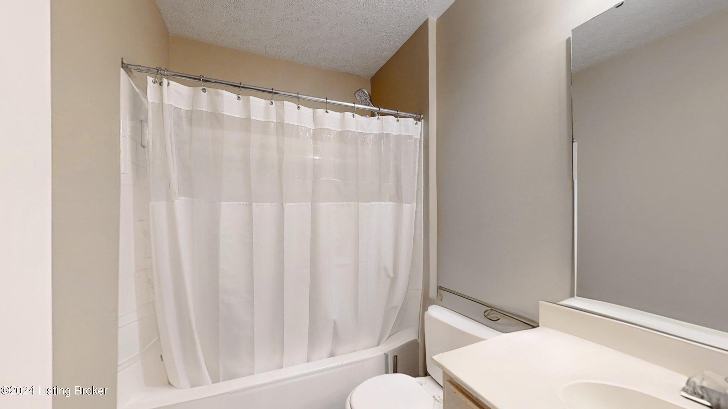 1301 Swan Pointe Blvd #102, Louisville, Kentucky image 11