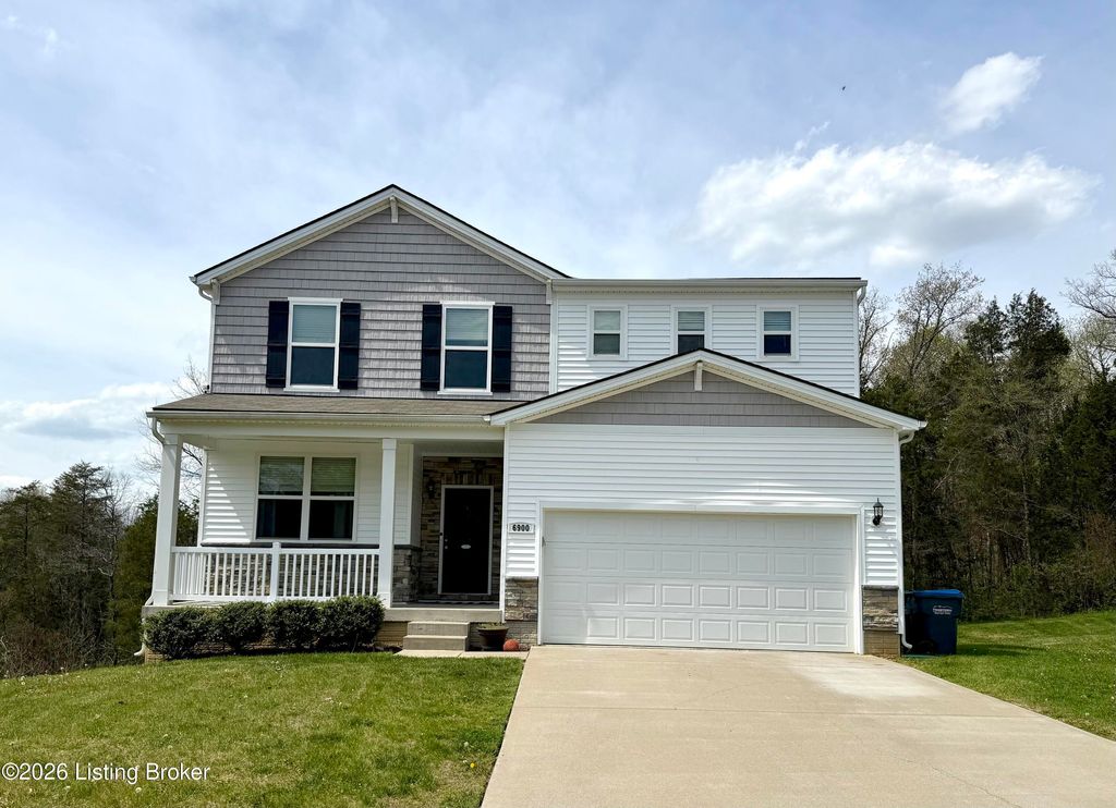 Photo of 6900 Penn Creek Ct, Louisville, KY 40229 (MLS # 1714163)