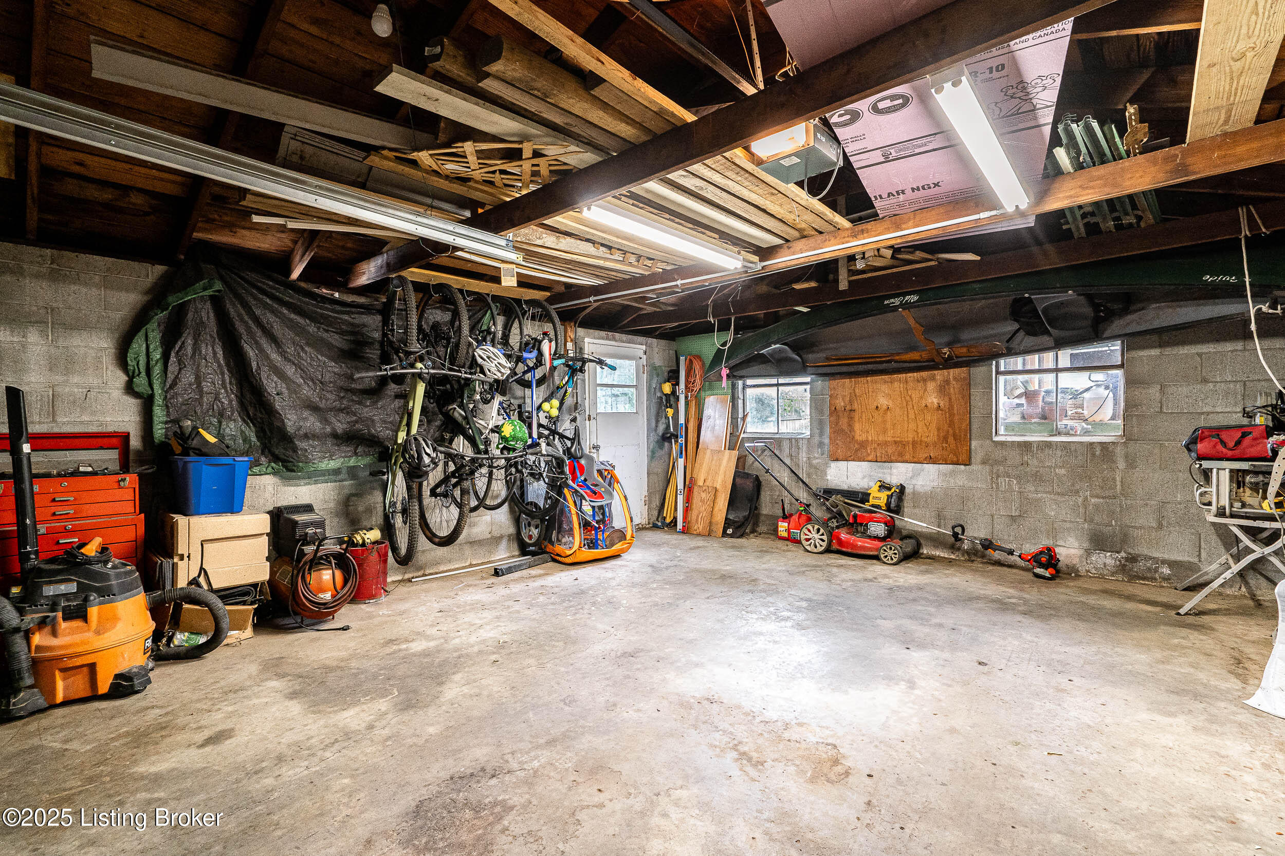 1033 Samuel St, Louisville, Kentucky image 36