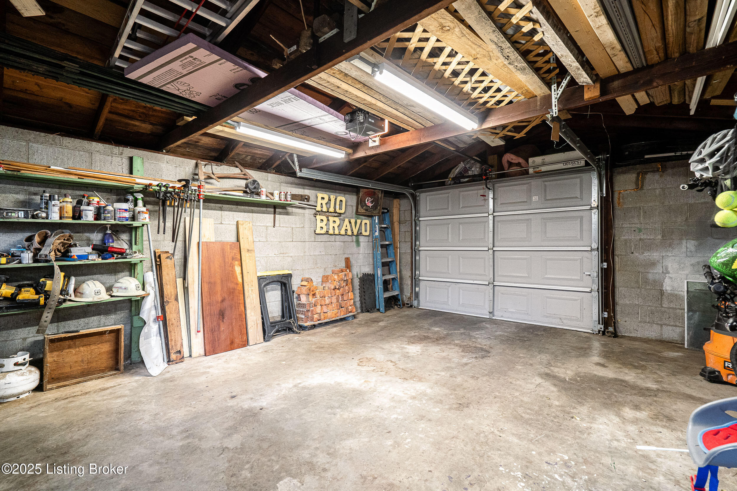 1033 Samuel St, Louisville, Kentucky image 39