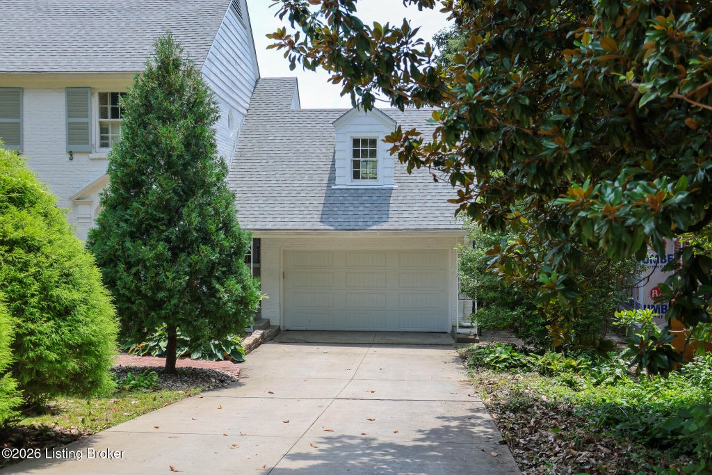 Photo of 602 Sunset Rd, Louisville, KY 40206 (MLS # 1729960)