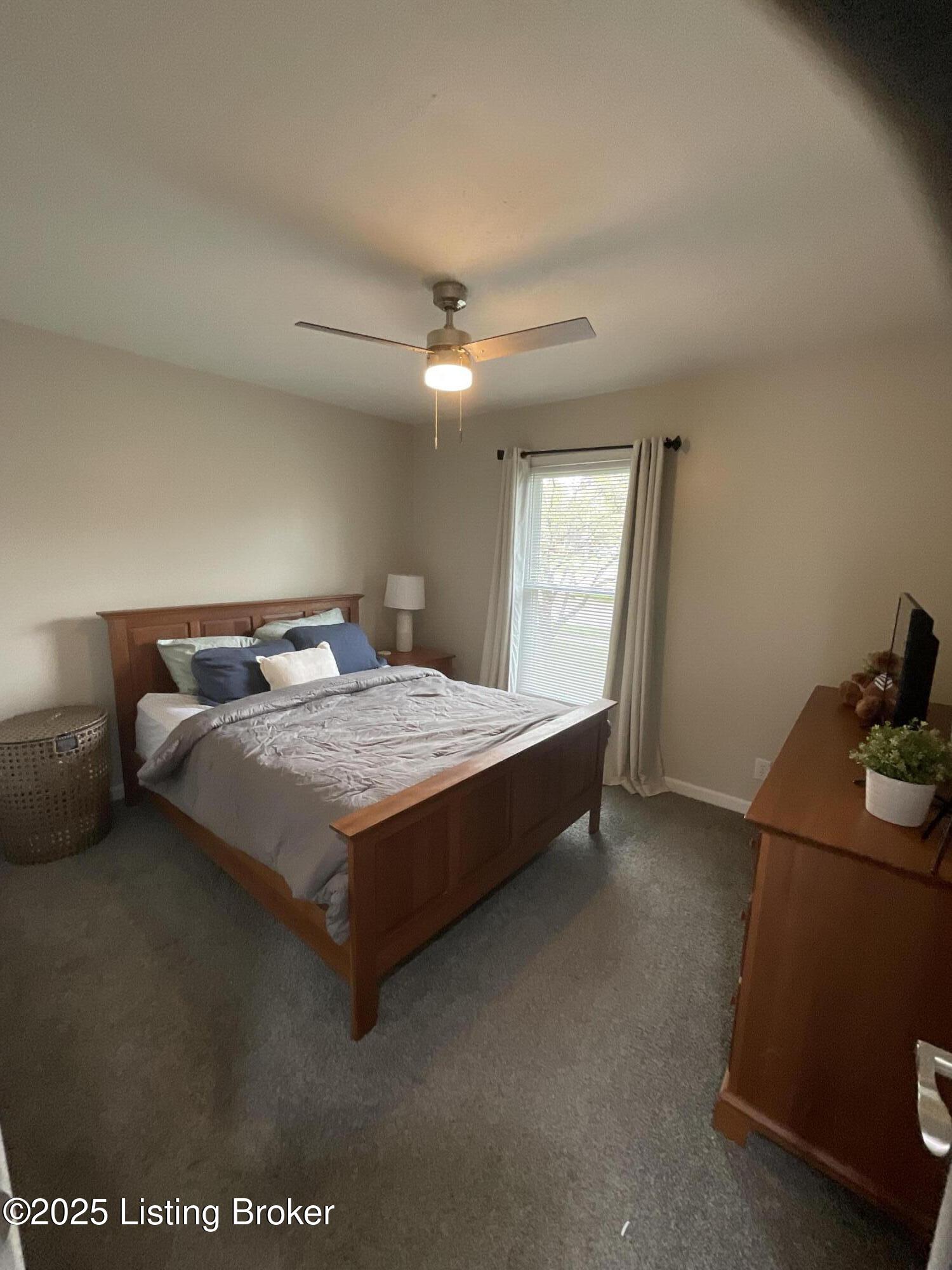6400 By Way Ln, Louisville, Kentucky image 13