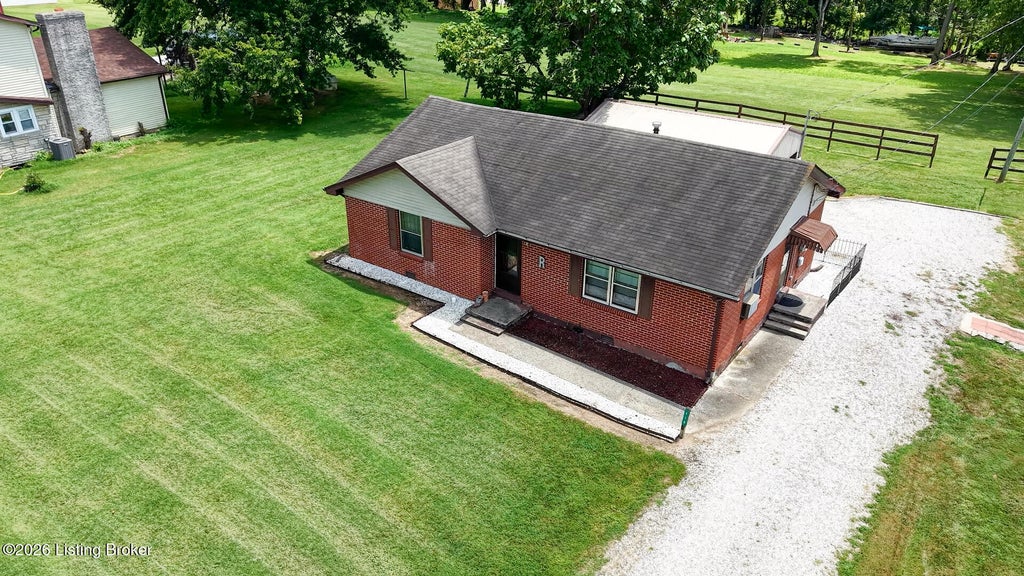 Photo of 110 Tanner Rd, Hodgenville, KY 42748 (MLS # 1725064)