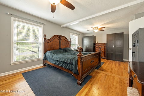 Tiny photo for 9206 Auburn Ave, Jeffersontown, KY 40299 (MLS # 1728955)