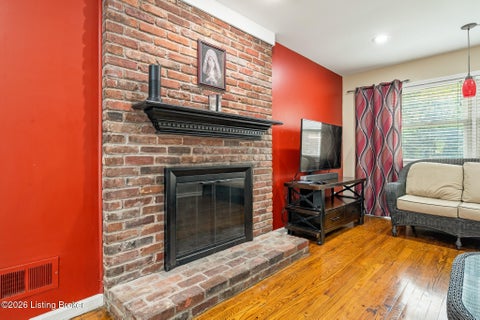 Tiny photo for 9206 Auburn Ave, Jeffersontown, KY 40299 (MLS # 1728955)