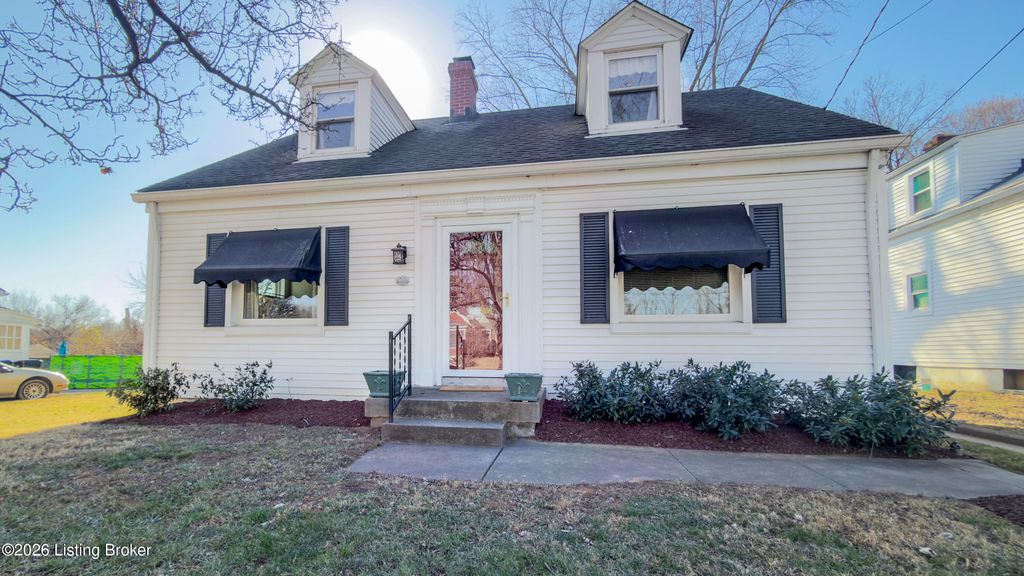 Photo of 606 Edna Rd, Louisville, KY 40206 (MLS # 1707634)