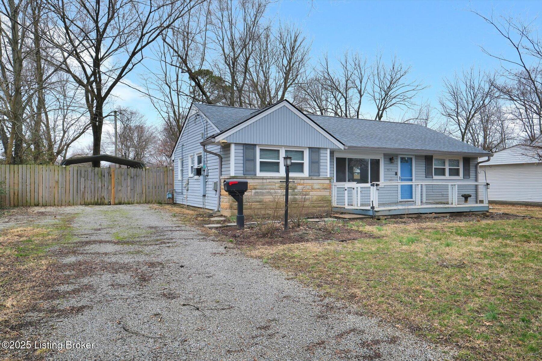 5426 Sir Barton Rd, Louisville, Kentucky image 2