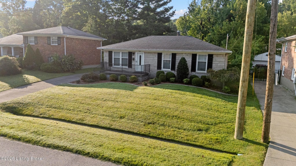 Photo of 7534 Pimlico Dr, Louisville, KY 40214 (MLS # 1731389)