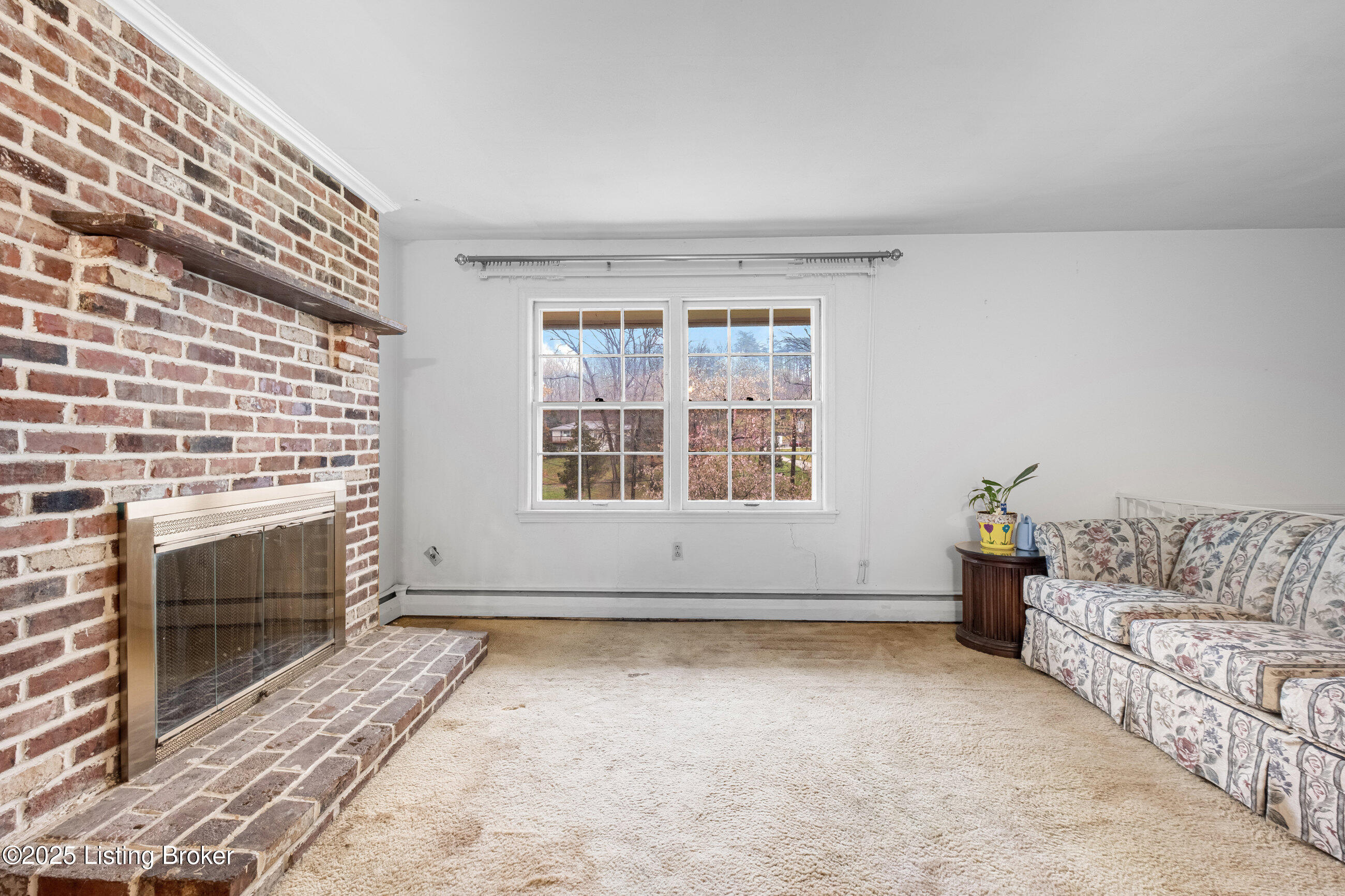 8221 St Anthony Church Rd, Louisville, Pennsylvania image 3