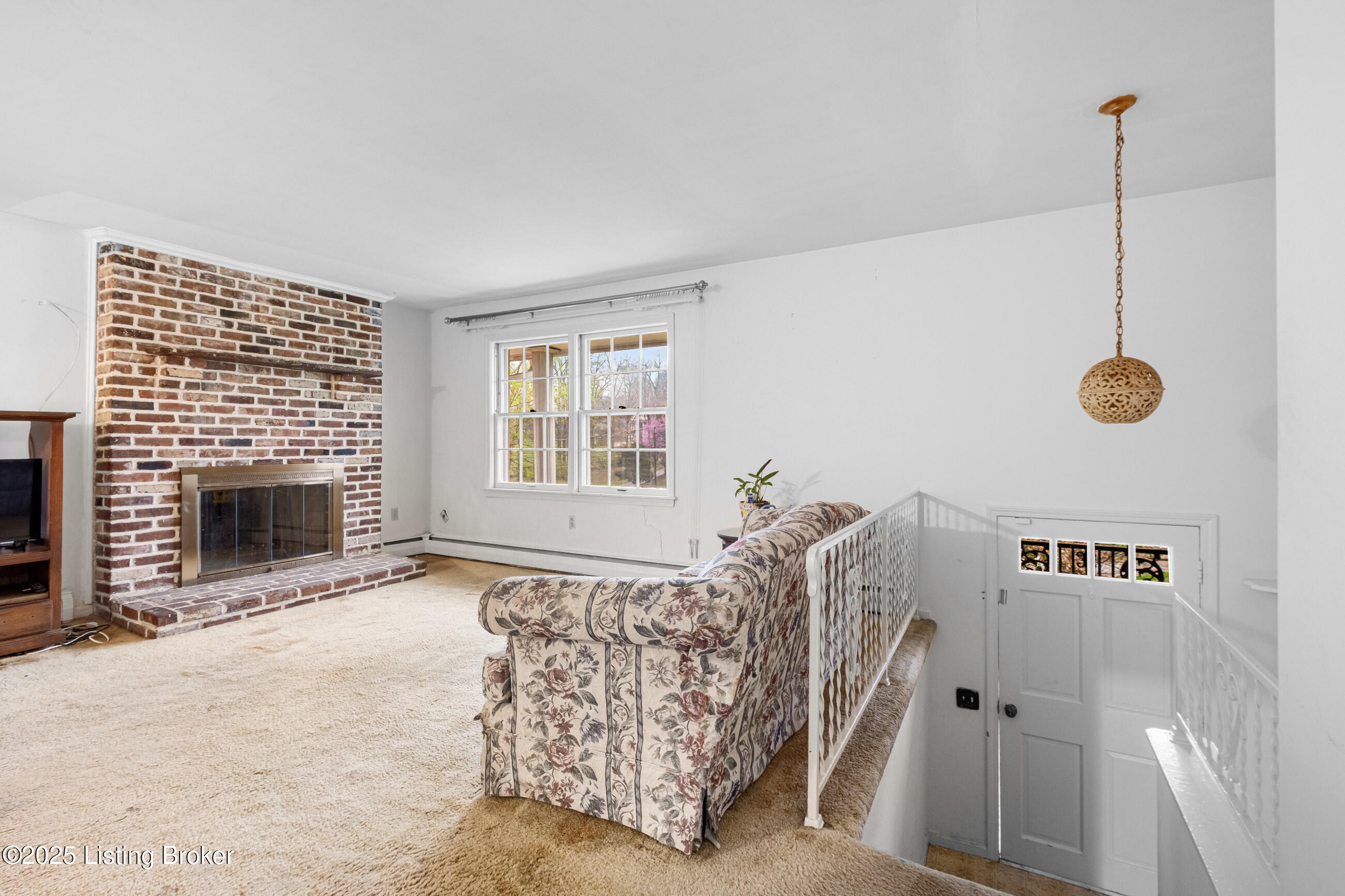 8221 St Anthony Church Rd, Louisville, Pennsylvania image 2