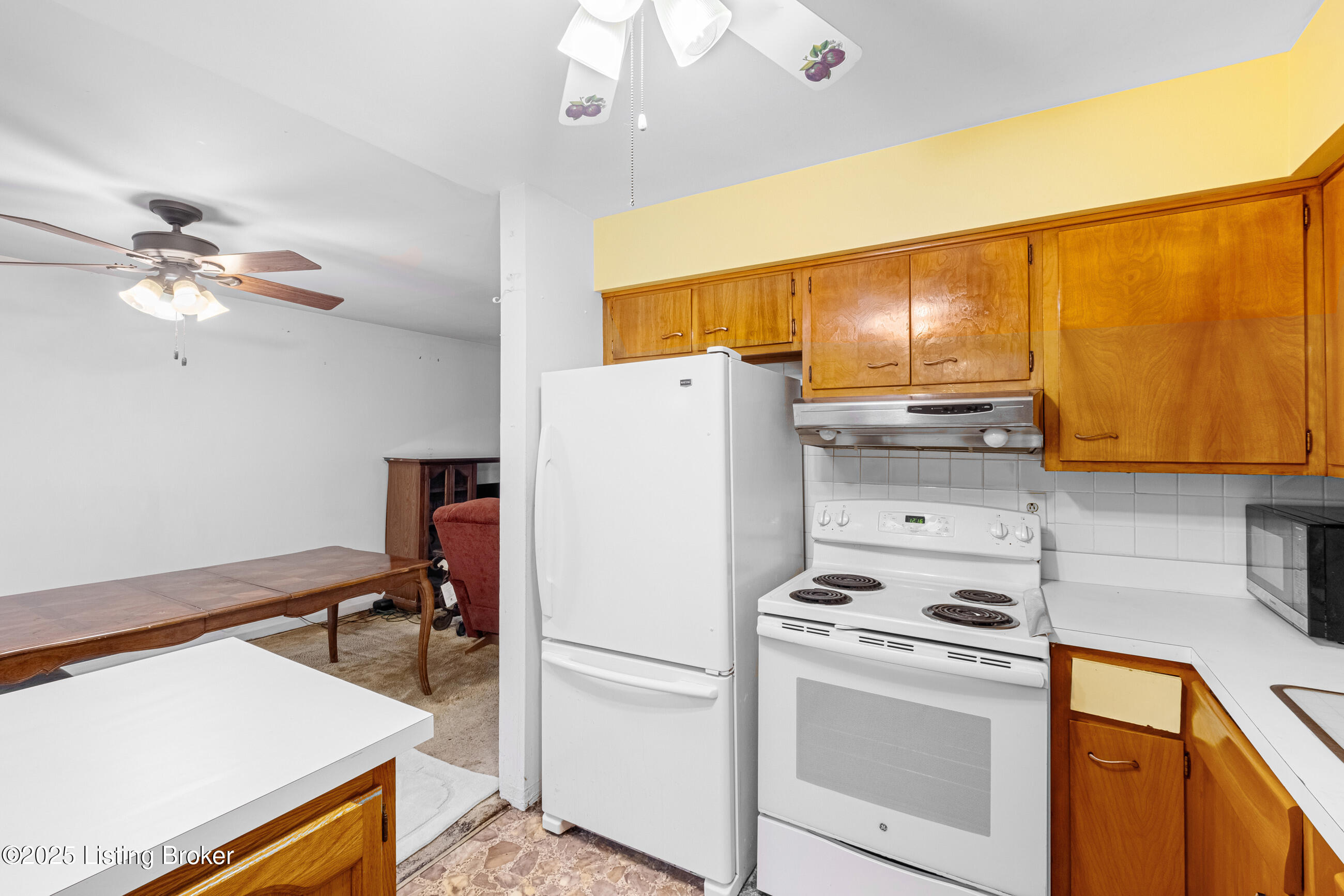 8221 St Anthony Church Rd, Louisville, Pennsylvania image 8