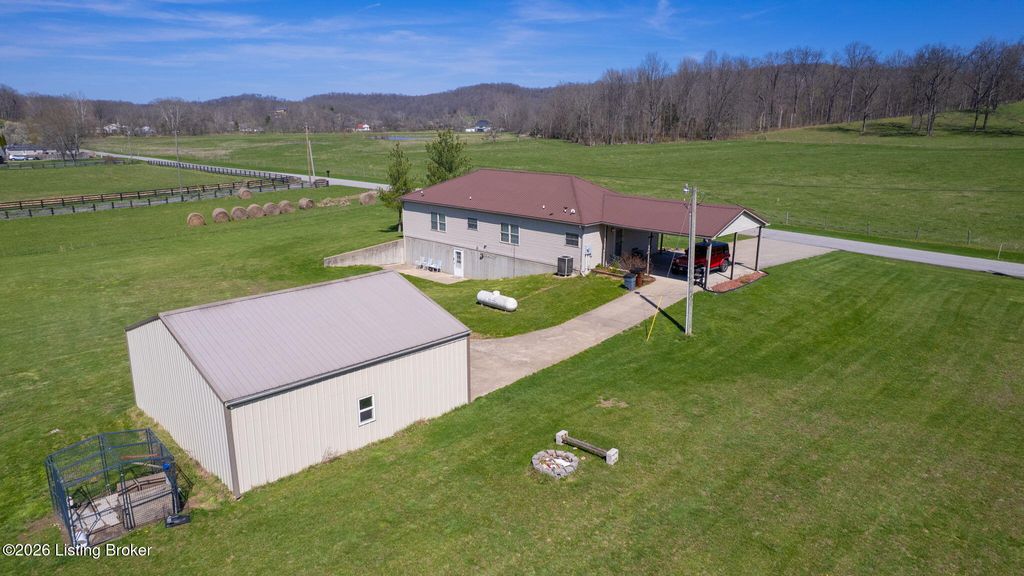 Photo of 556 Boone Rd, Carrollton, KY 41008 (MLS # 1712725)