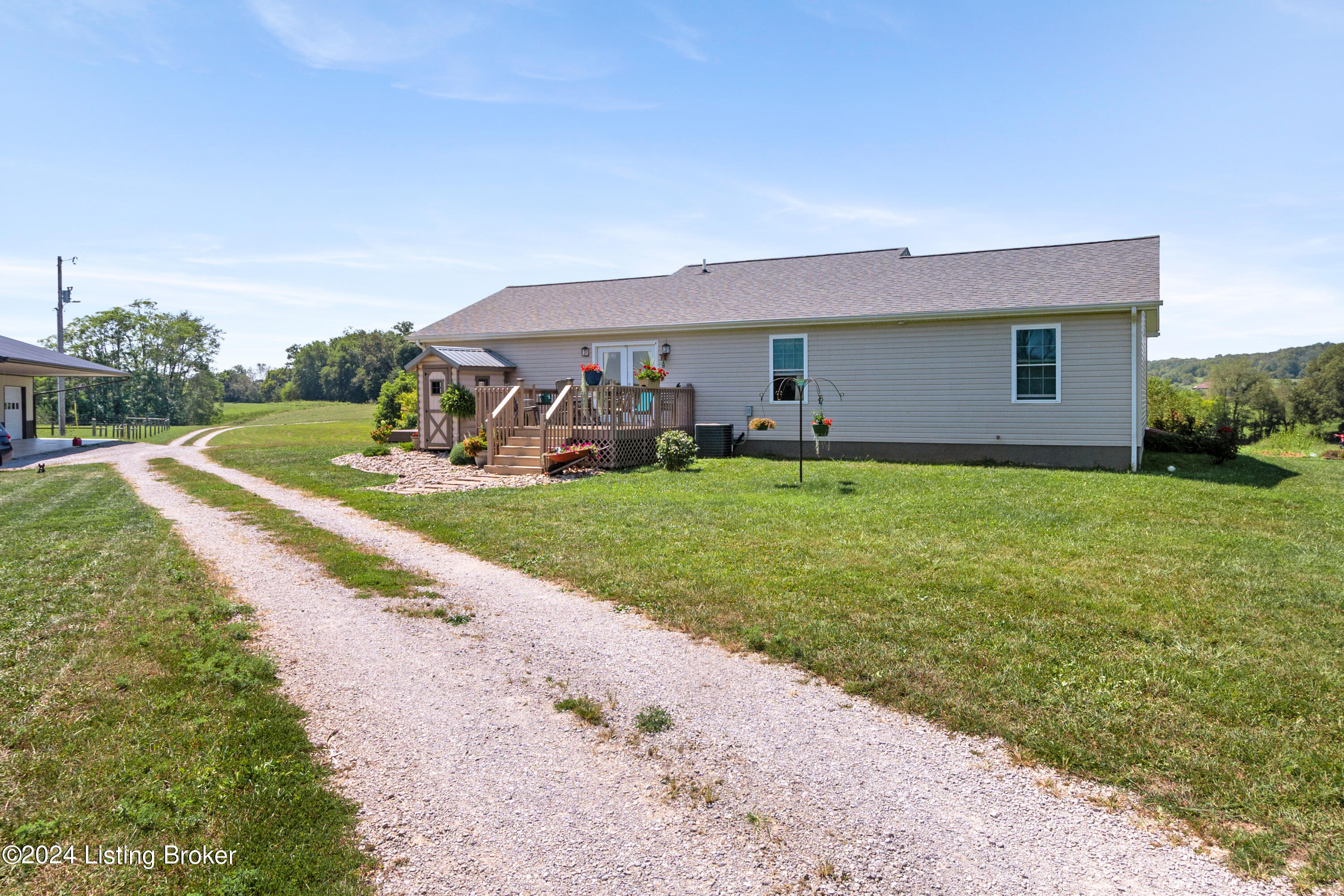 800 C T Hogan Ln, Hardyville, Kentucky image 44