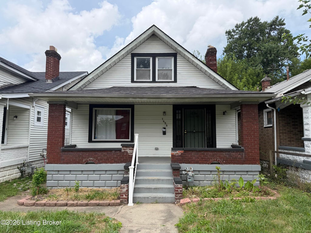 Photo of 1456 Beech St, Louisville, KY 40211 (MLS # 1723697)