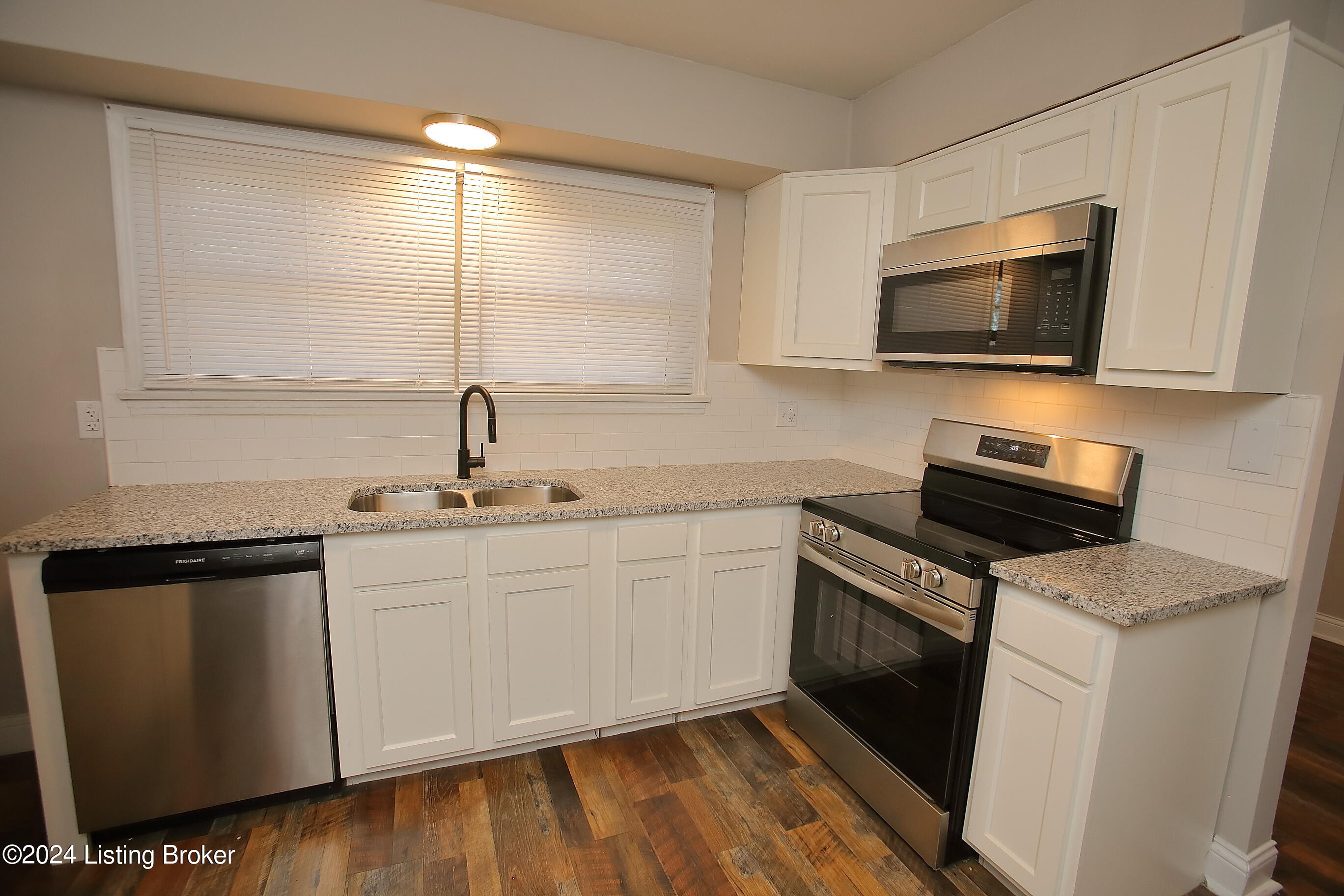 2254 Crums Ln, Louisville, Pennsylvania image 12