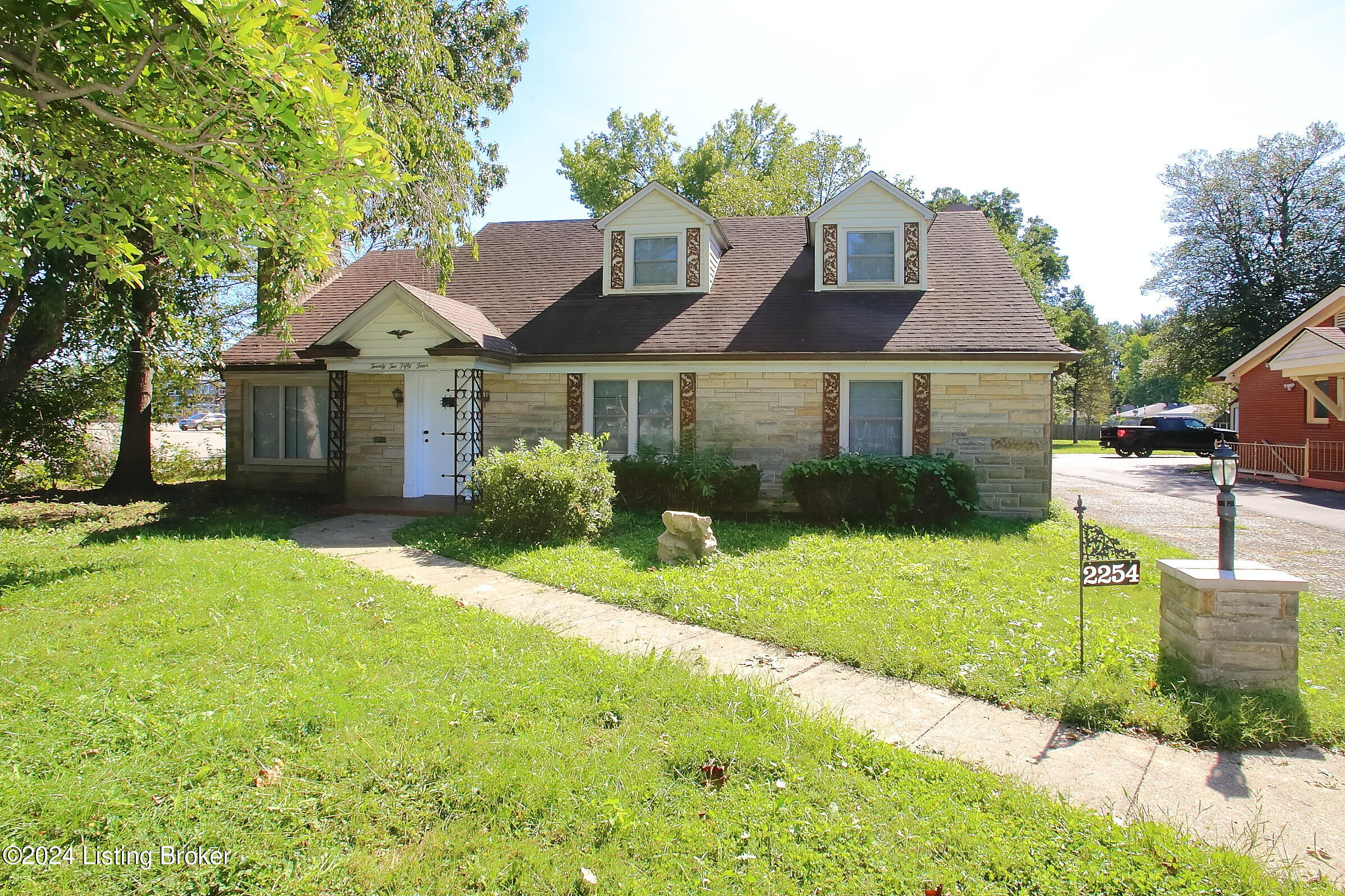 2254 Crums Ln, Louisville, Pennsylvania image 1