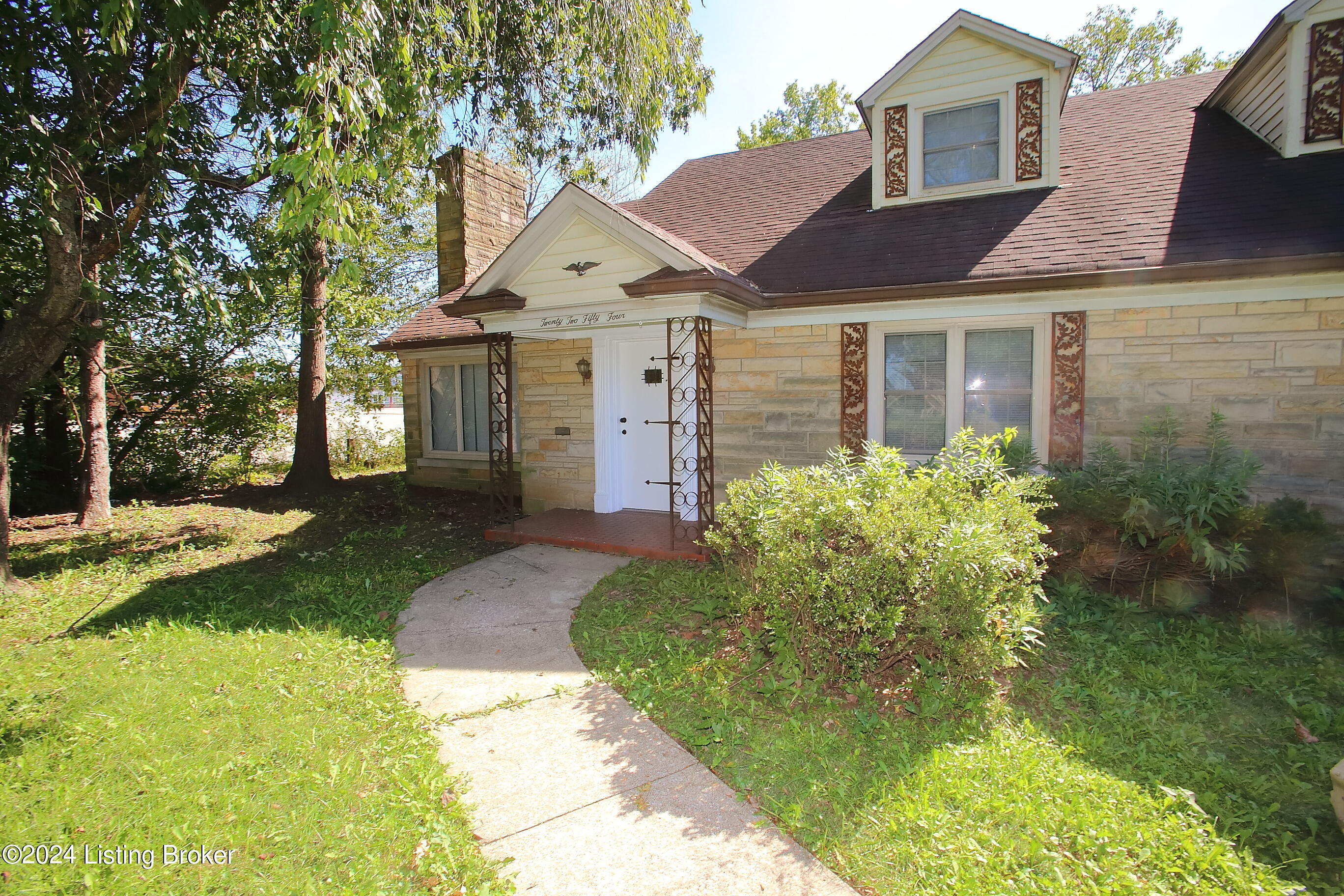 2254 Crums Ln, Louisville, Pennsylvania image 3