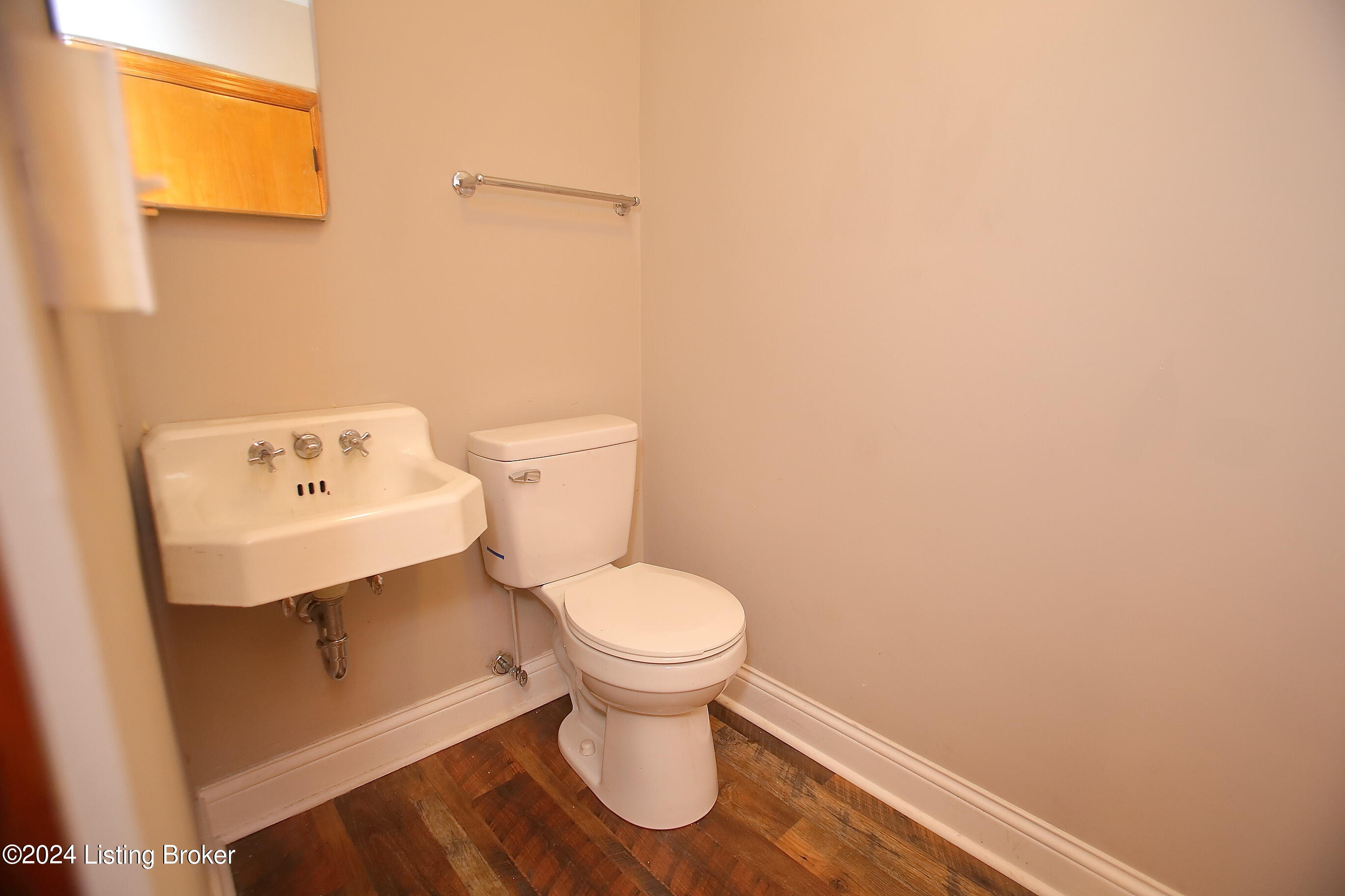 2254 Crums Ln, Louisville, Pennsylvania image 22