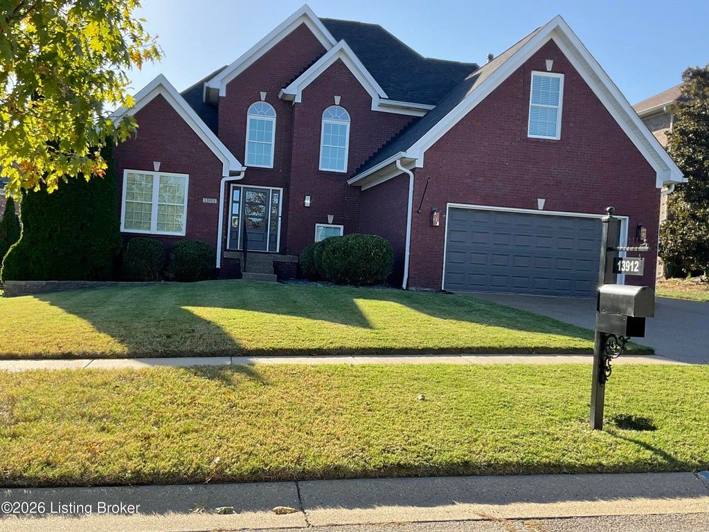 Photo of 13912 Lake Bend Ct, Louisville, KY 40299 (MLS # 1731408)