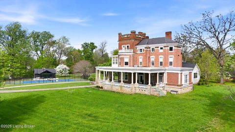 Photo of 2106 Homewood Dr, Anchorage, KY 40223 (MLS # 1714692)