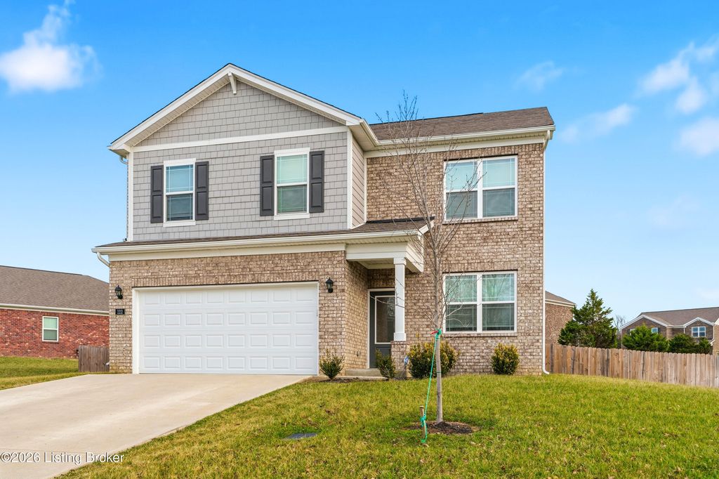 Photo of 122 Calumet Loop, Elizabethtown, KY 42701 (MLS # 1706906)