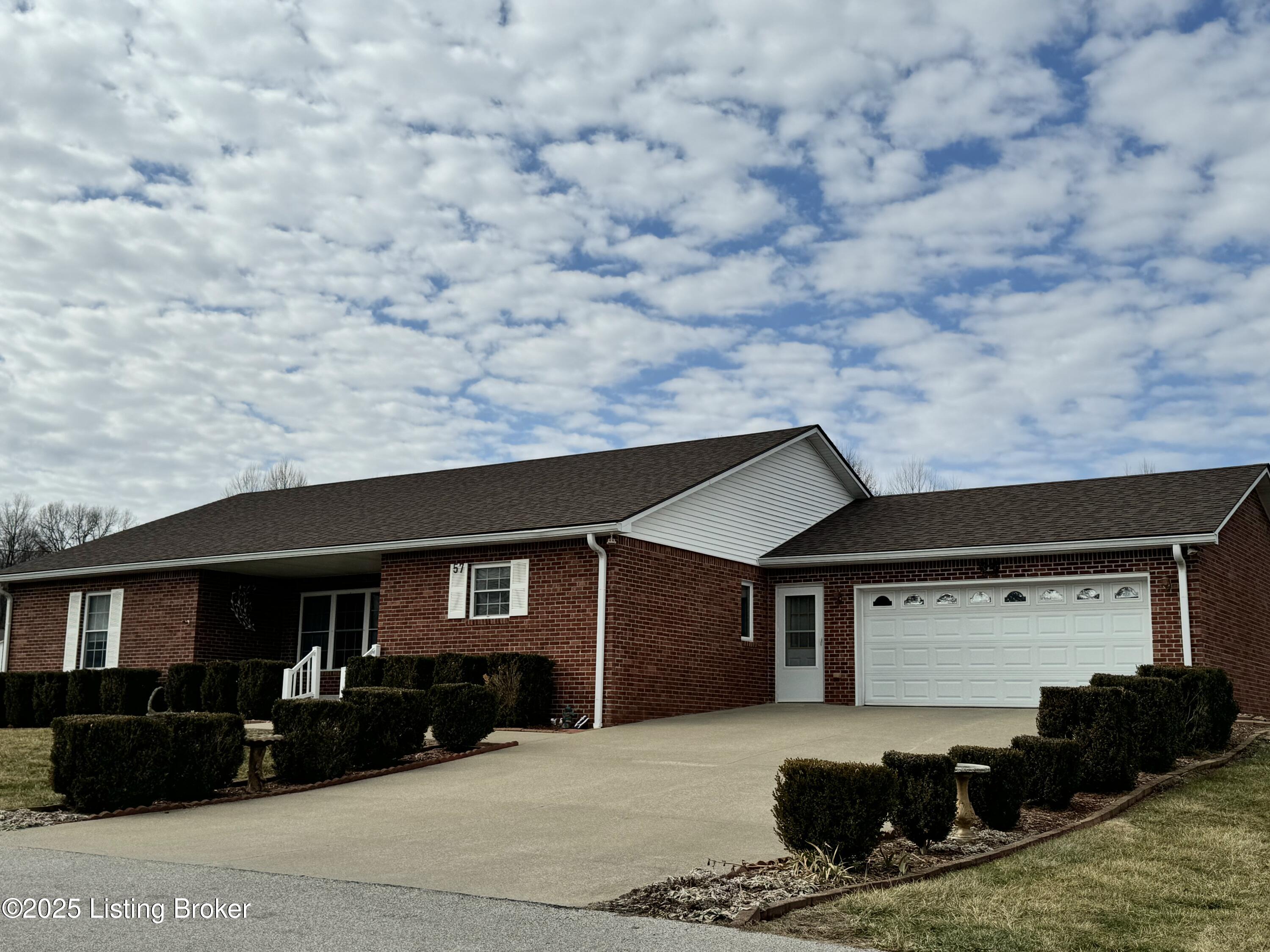 57 Lookout Dr, Brandenburg, Kentucky image 2