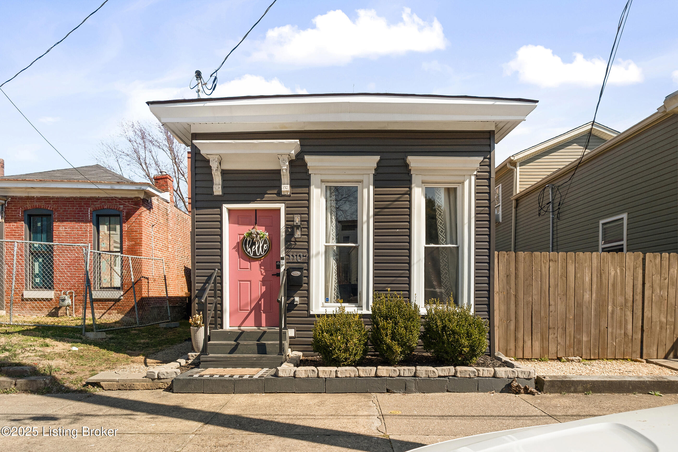 1107 Logan St, Louisville, Kentucky image 1