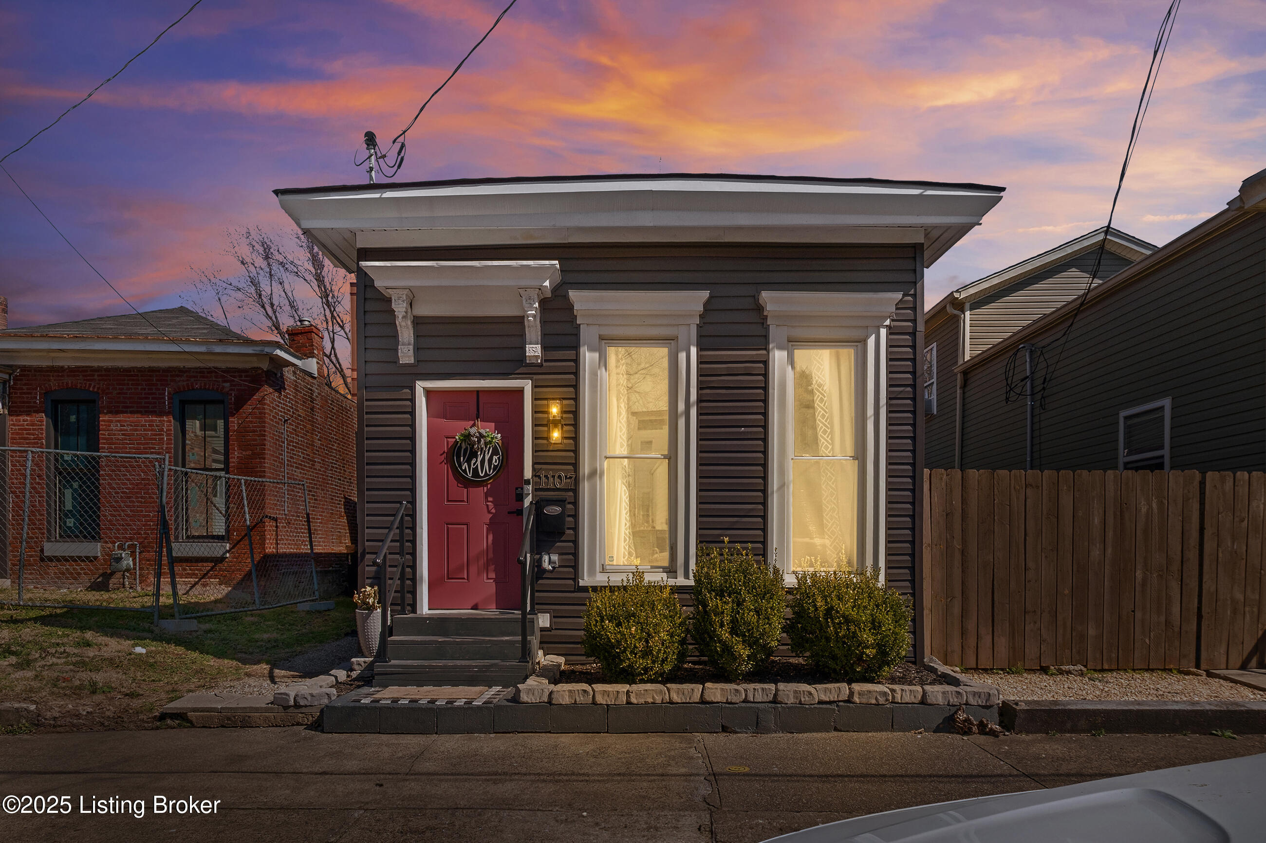 1107 Logan St, Louisville, Kentucky image 2
