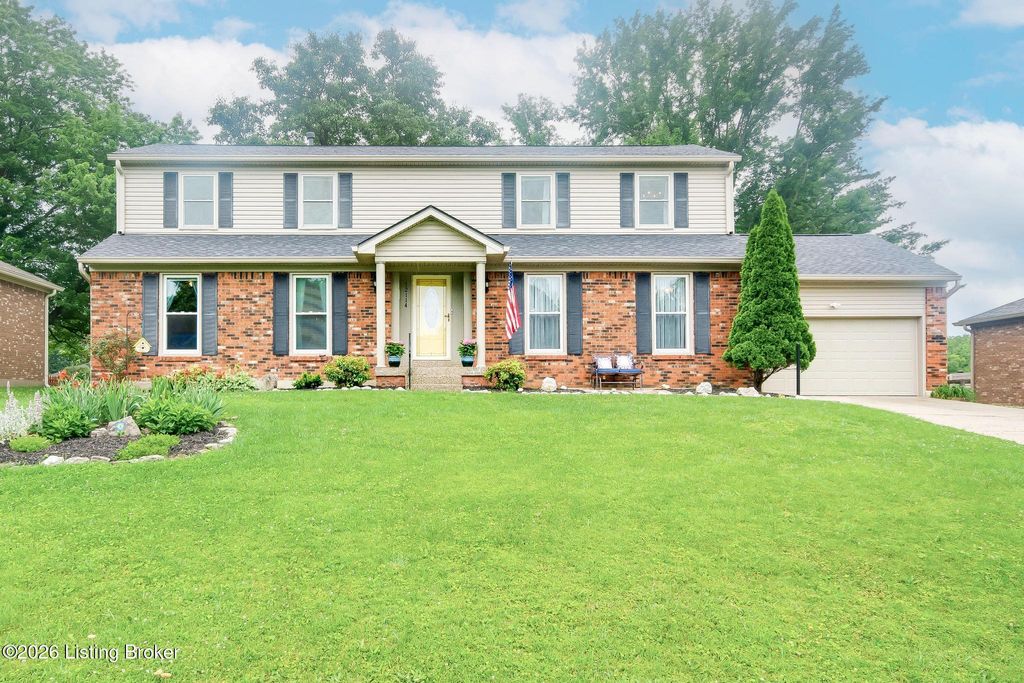 Photo of 12114 Cloverdale Dr, Goshen, KY 40026 (MLS # 1718808)