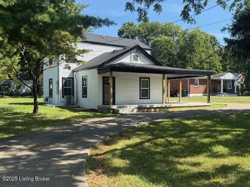 Photo of 4535 Old Hazelwood Ave, Louisville, KY 40214 (MLS # 1700667)