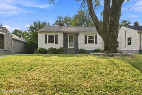 Homes For Sale - 4721 Cliff Ave<br/> Jefferson County, Louisville, KY 40215