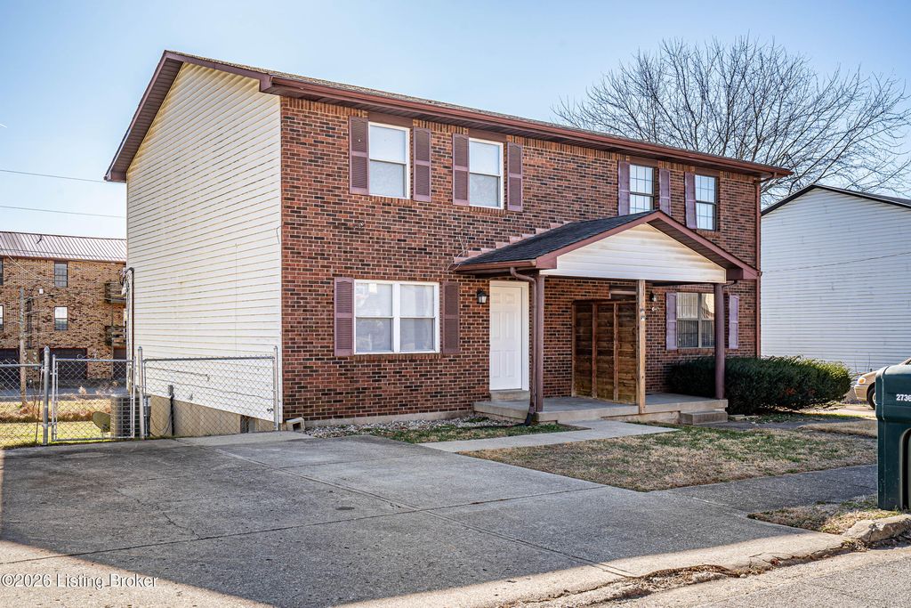 Photo of 2736 Pioneer Ct, Radcliff, KY 40160 (MLS # 1707977)