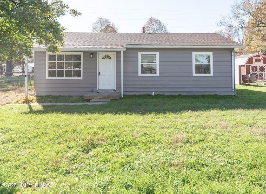 Photo of 125 N Melody Ln, Louisville, KY 40229 (MLS # 1703745)