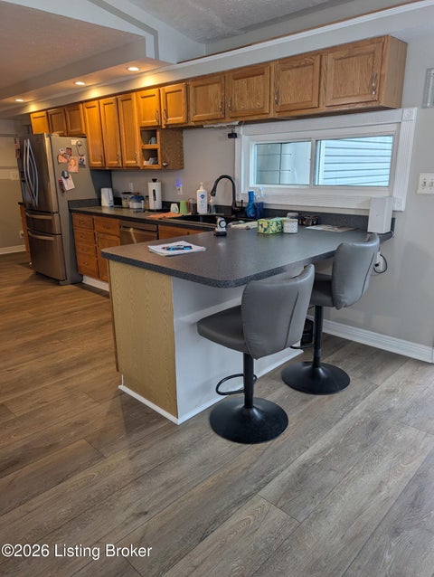 Tiny photo for 4212 Bubbling Over Dr, Louisville, KY 40216 (MLS # 1730247)