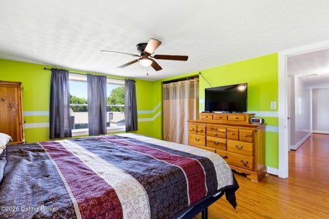 Tiny photo for 4212 Bubbling Over Dr, Louisville, KY 40216 (MLS # 1730247)