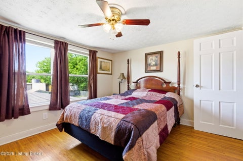 Tiny photo for 4212 Bubbling Over Dr, Louisville, KY 40216 (MLS # 1730247)
