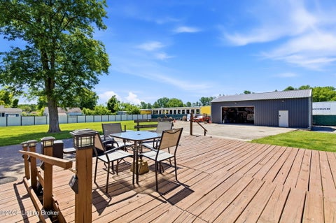 Tiny photo for 4212 Bubbling Over Dr, Louisville, KY 40216 (MLS # 1730247)